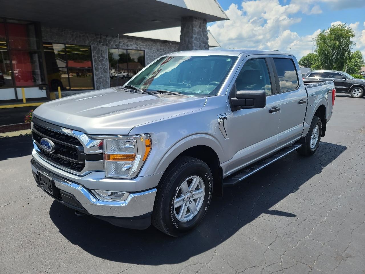 Ford F-150 XL SuperCrew 6.5-ft. Bed 4WD 2022