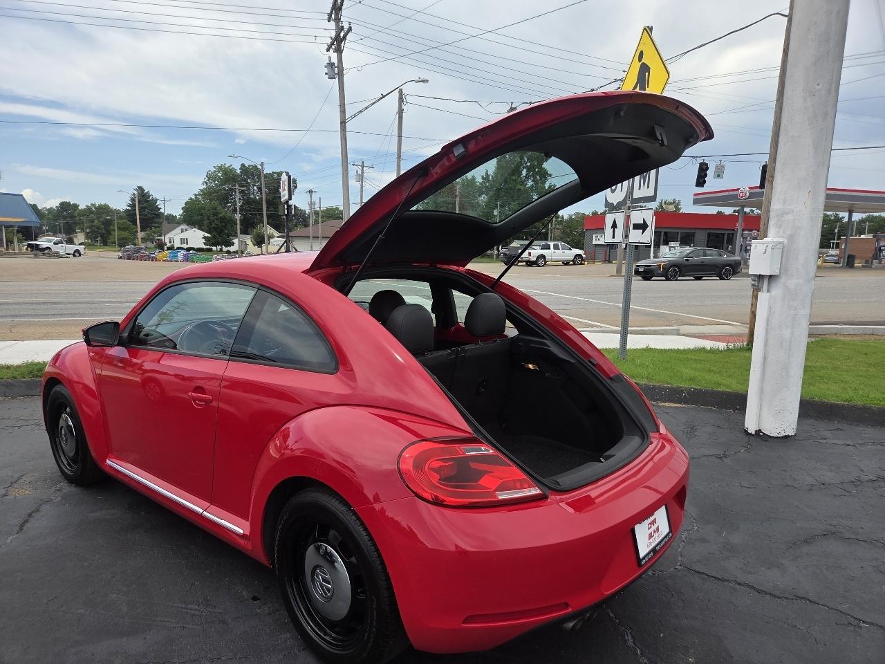 Volkswagen Beetle 2.5L 2013