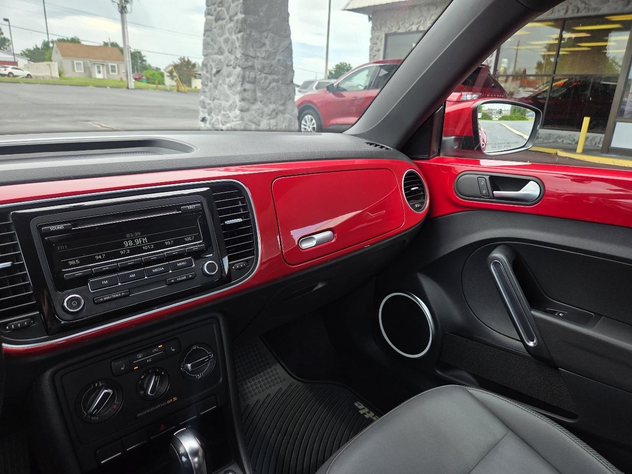 Volkswagen Beetle 2.5L 2013