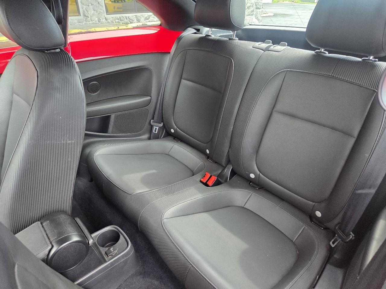Volkswagen Beetle 2.5L 2013