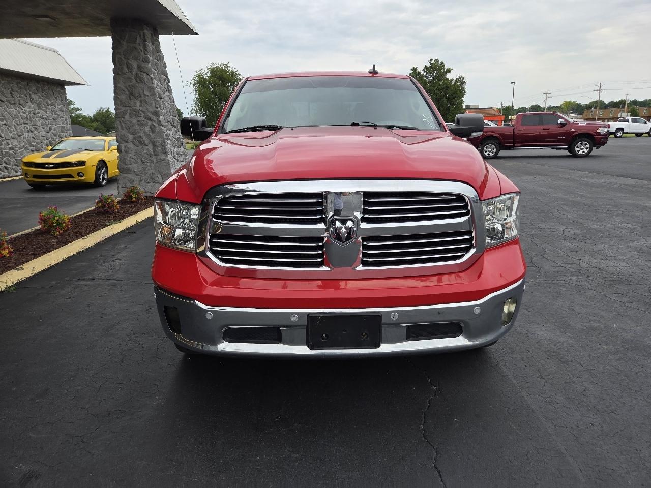RAM 1500 SLT Crew Cab SWB 4WD 2017