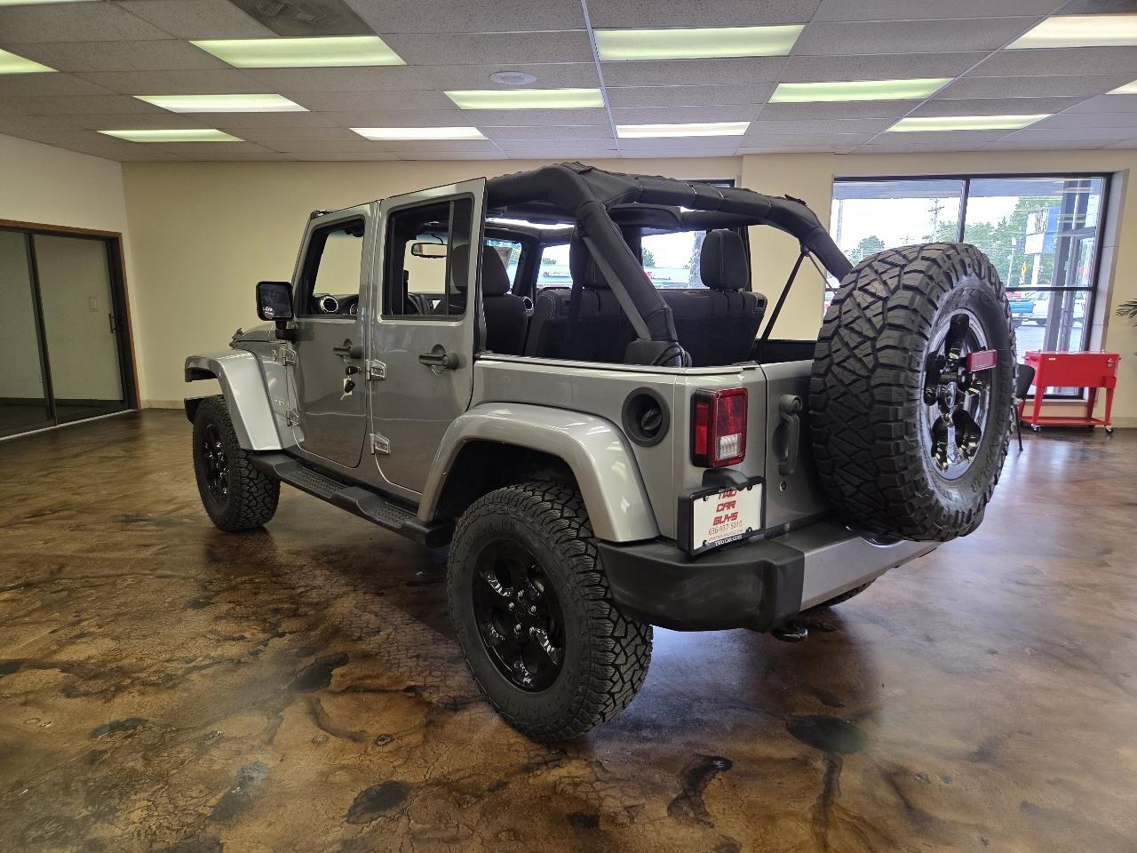 Jeep Wrangler Unlimited Sahara 4WD 2016