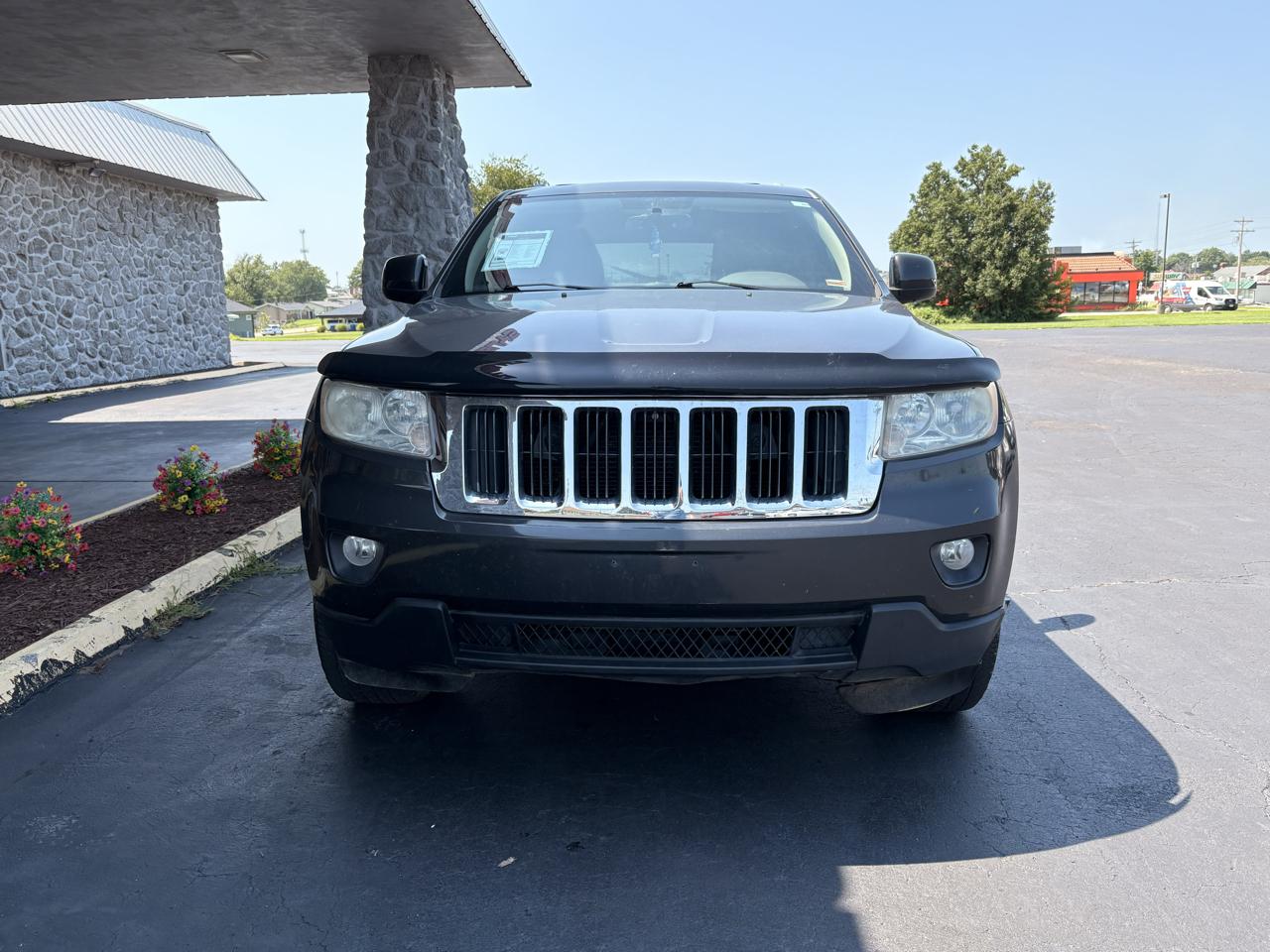 Jeep Grand Cherokee Laredo 4WD 2011