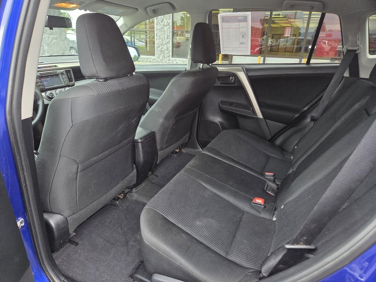 Toyota RAV4 LE AWD 2014