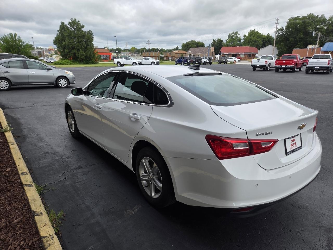 Chevrolet Malibu 1FL 2023