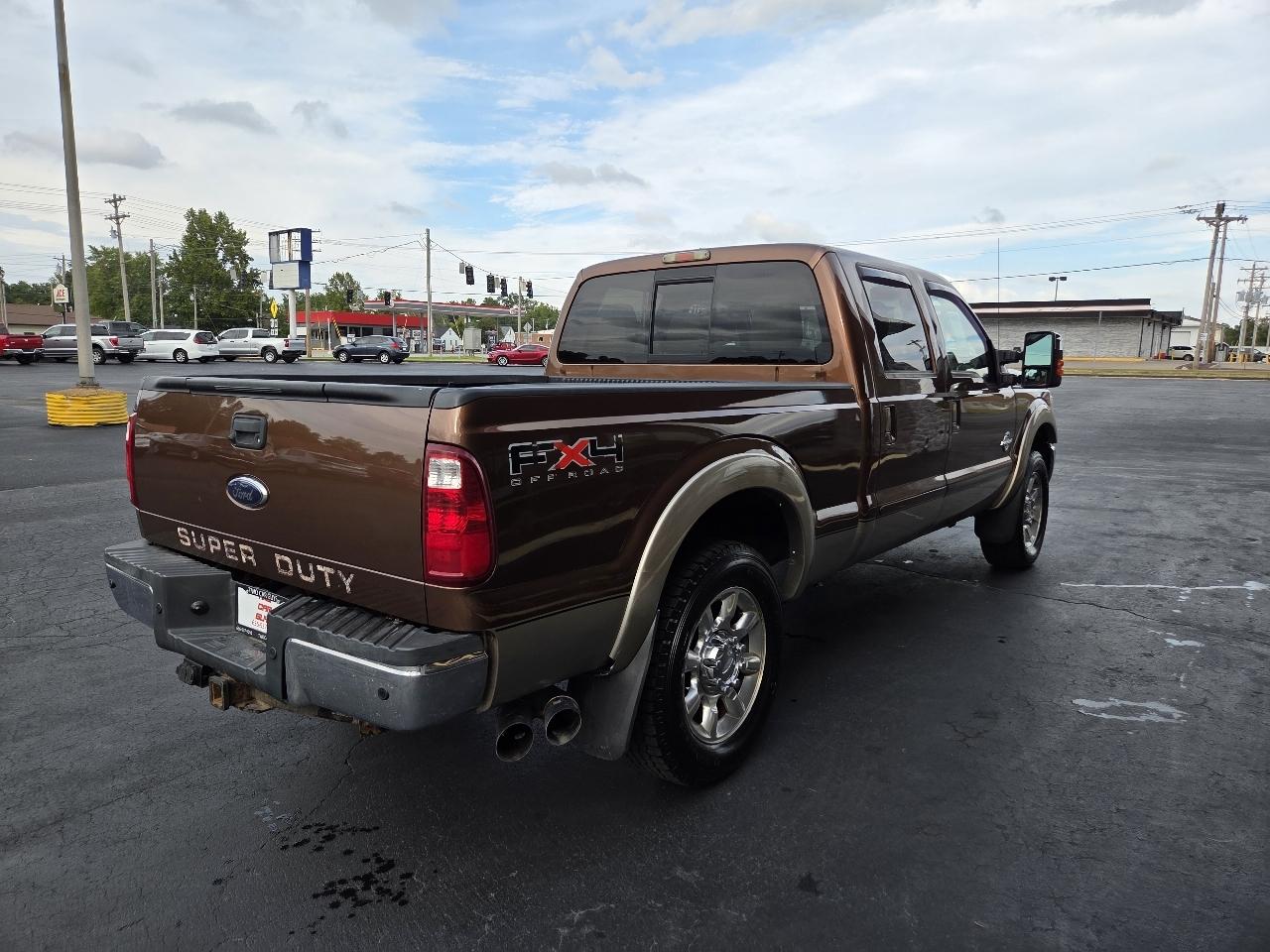 Ford F-250 SD Limited Crew Cab 4WD 2011