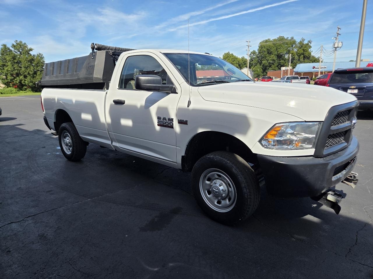 RAM 2500 Tradesman Regular Cab 4WD 2017
