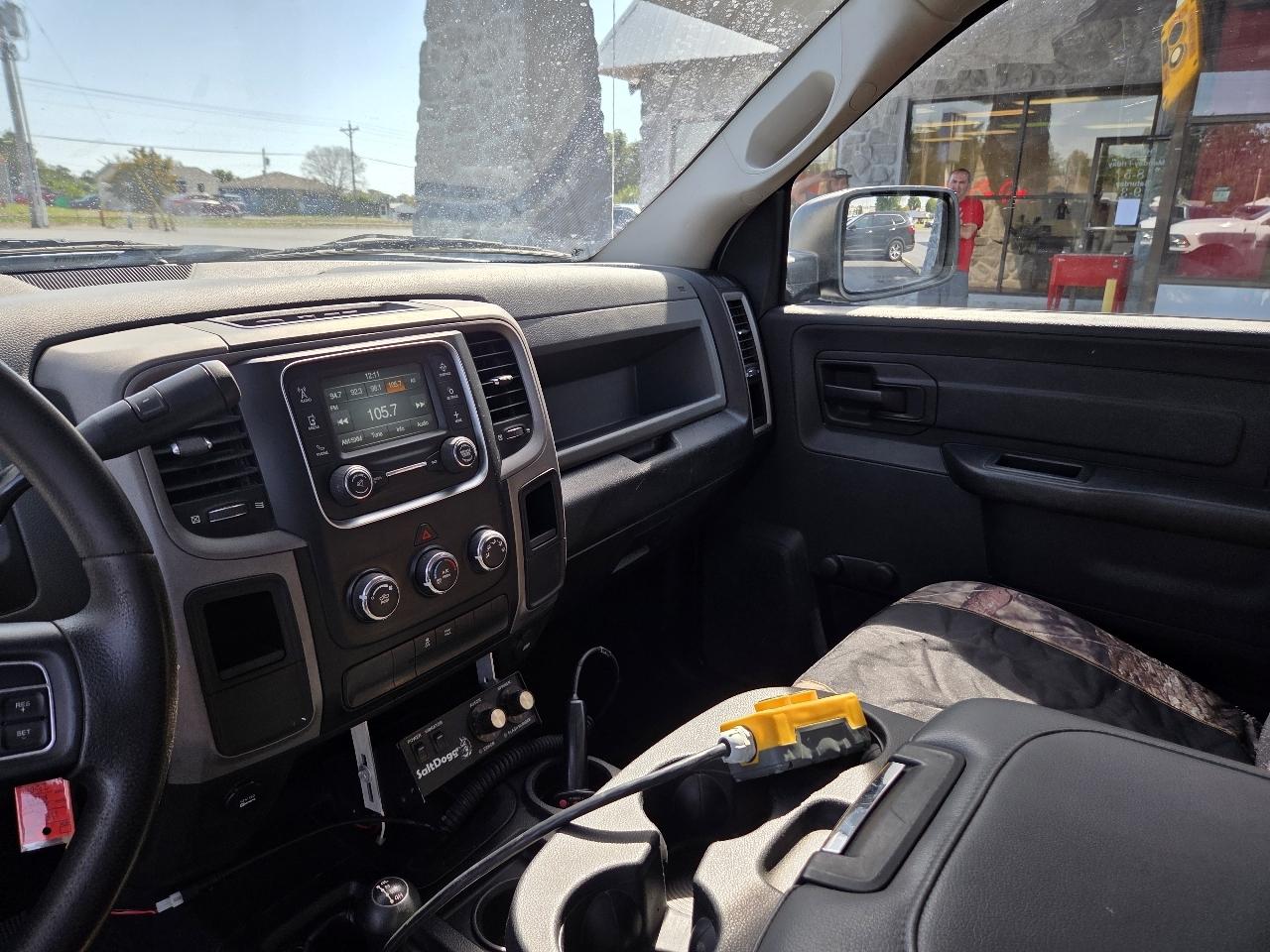 RAM 2500 Tradesman Regular Cab 4WD 2017