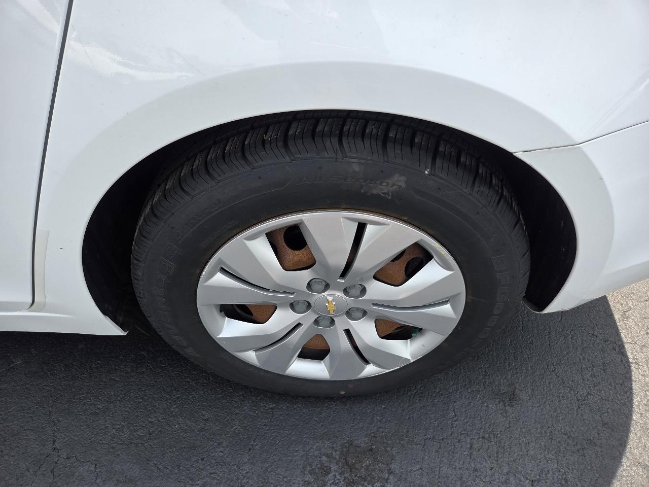 Chevrolet Cruze LS Auto 2015