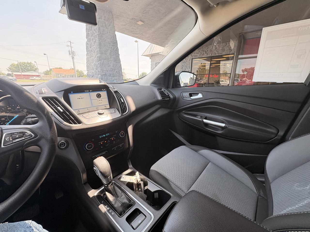 Ford Escape SE FWD 2019