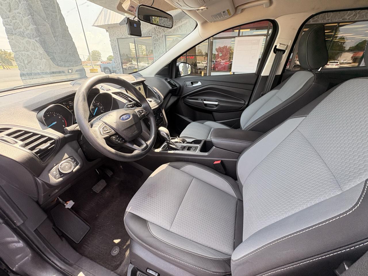Ford Escape SE FWD 2019