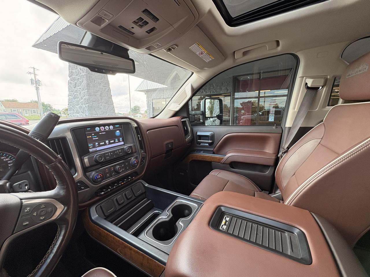 Chevrolet Silverado 2500HD LT Crew Cab 4WD 2016