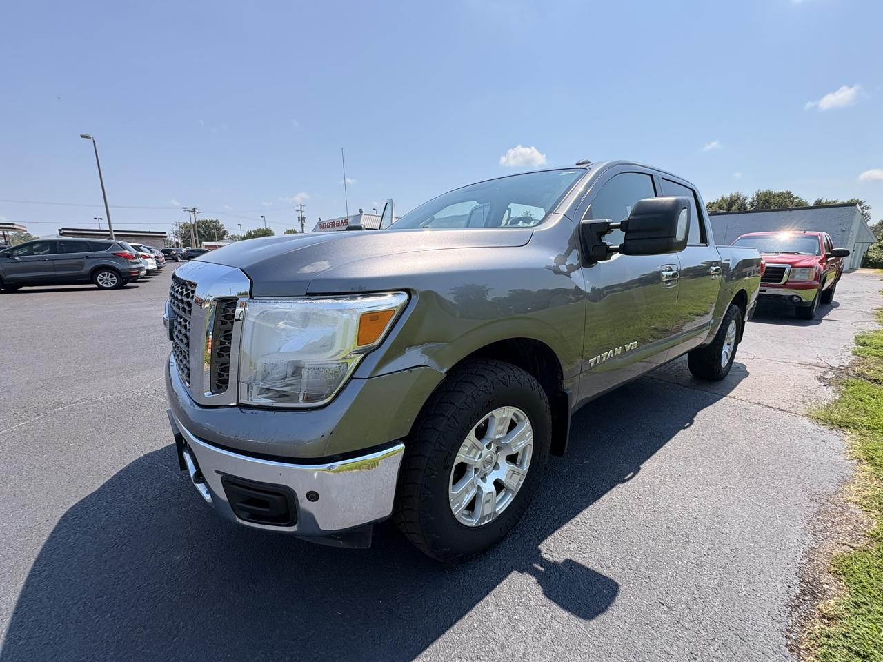 Nissan Titan PRO-4X Crew Cab 4WD 2018