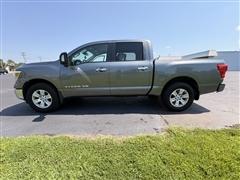 2018 Nissan Titan 