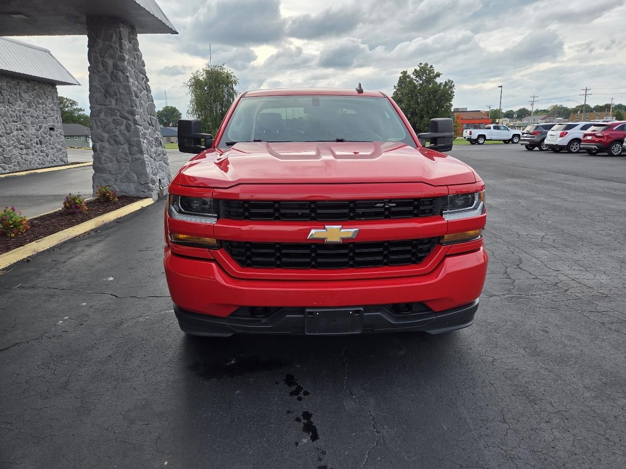 Chevrolet Silverado 1500 Custom Crew Cab 4WD 2018