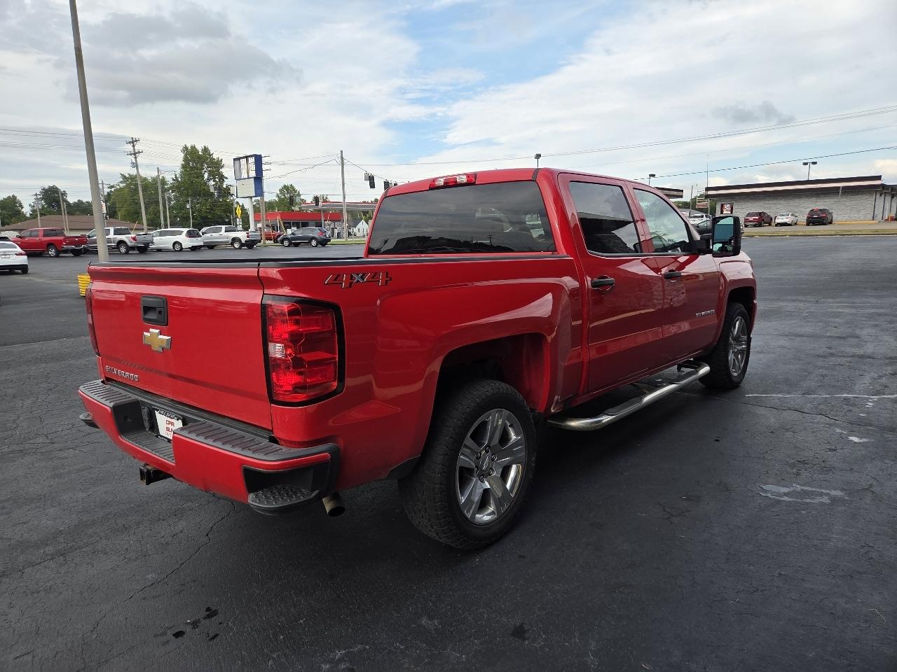 Chevrolet Silverado 1500 Custom Crew Cab 4WD 2018