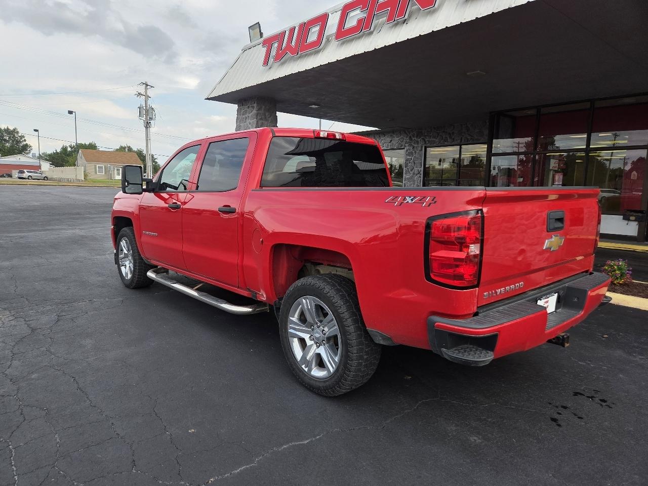 Chevrolet Silverado 1500 Custom Crew Cab 4WD 2018