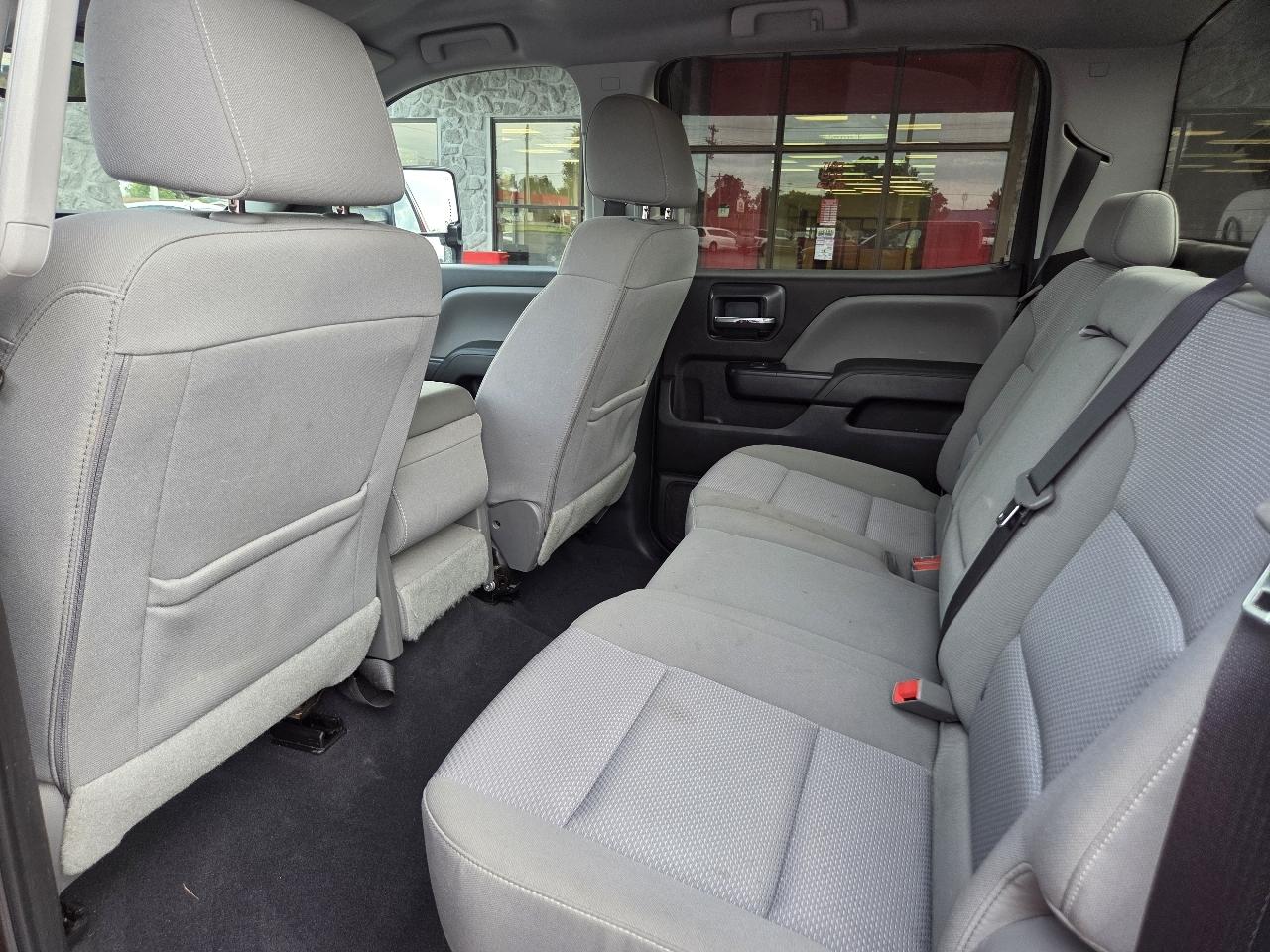 Chevrolet Silverado 1500 Custom Crew Cab 4WD 2018