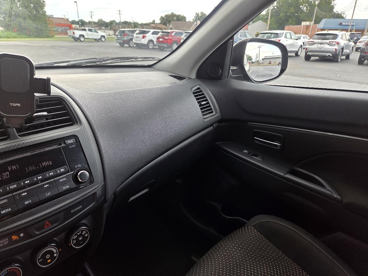 Mitsubishi Outlander Sport 2.0 ES CVT 2016