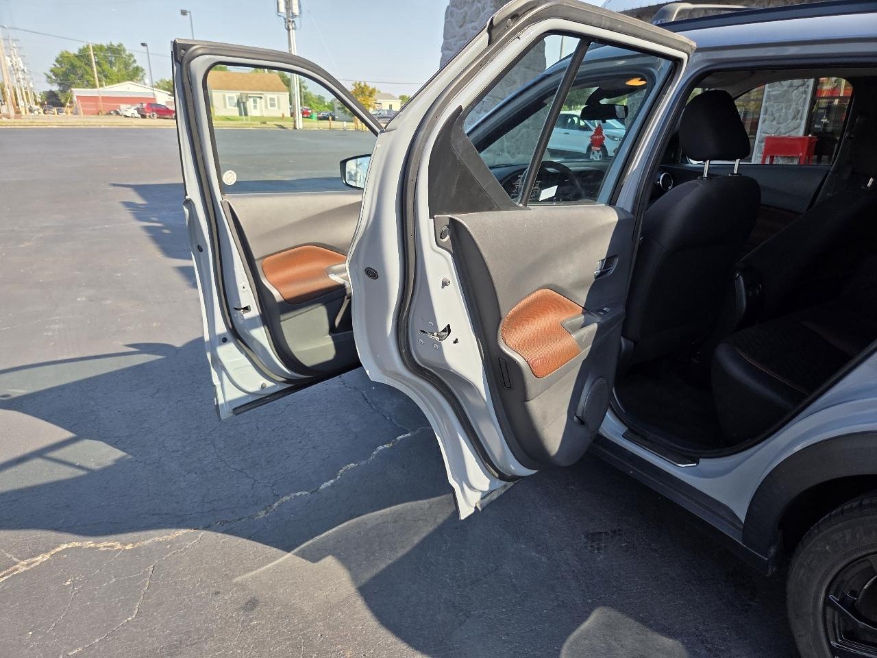 Nissan Kicks SR 2021
