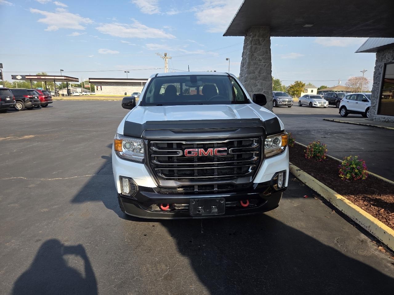 GMC Canyon AT4 Crew Cab w/Cloth 4WD 2022