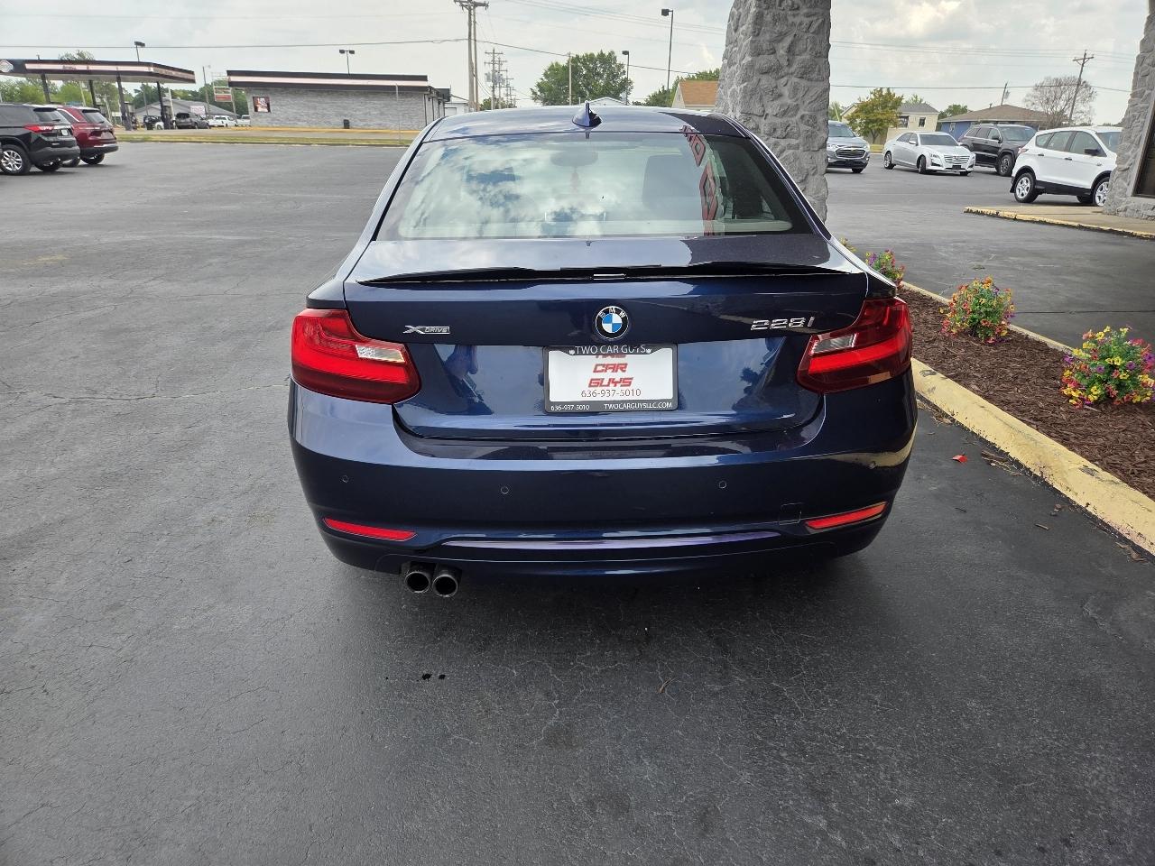 BMW 2-Series 228i xDrive SULEV Coupe 2016