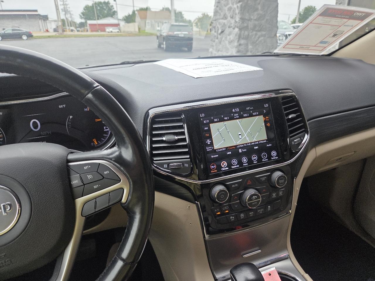 Jeep Grand Cherokee Laredo 4WD 2020