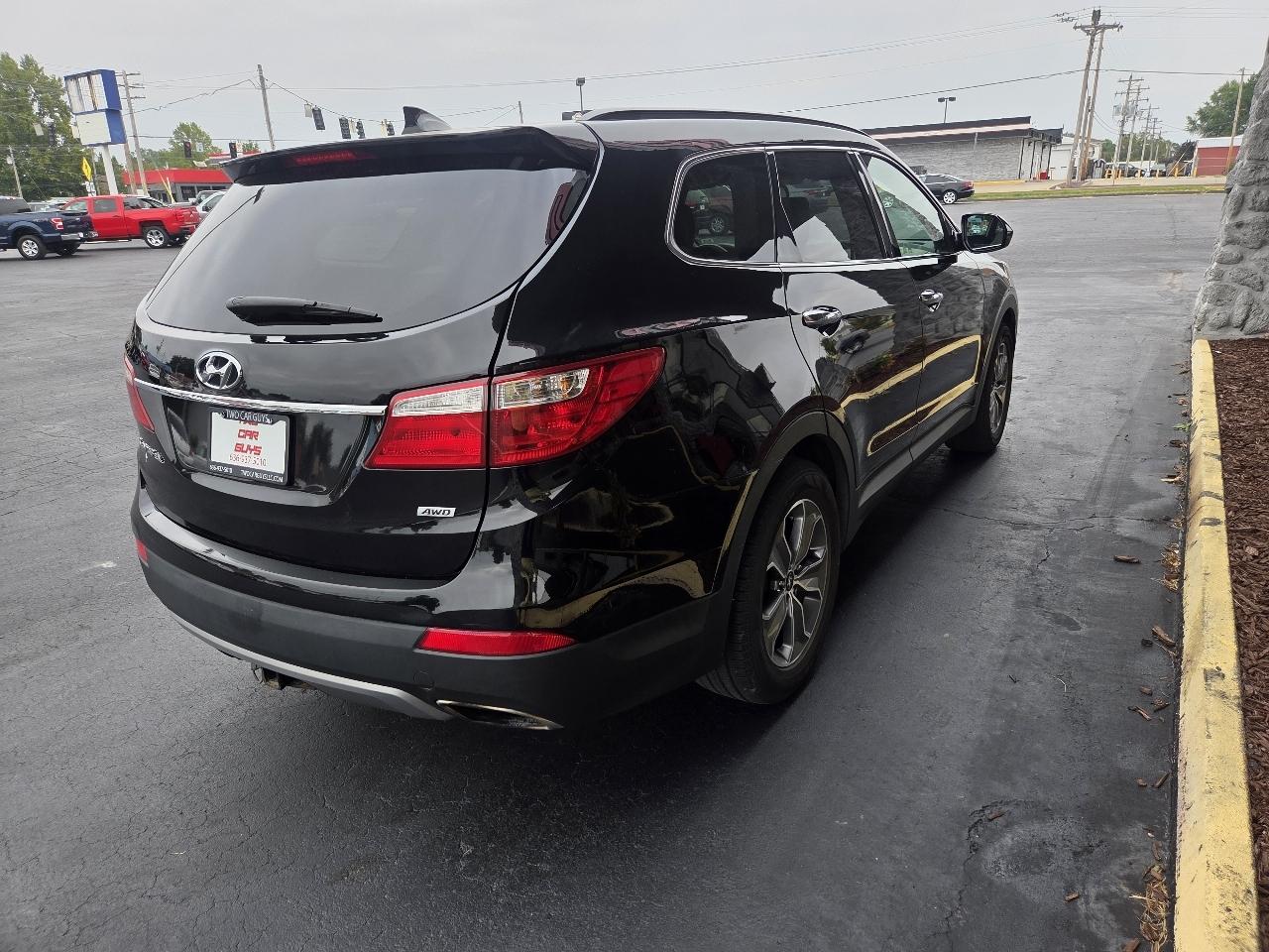 Hyundai Santa Fe GLS AWD 2013