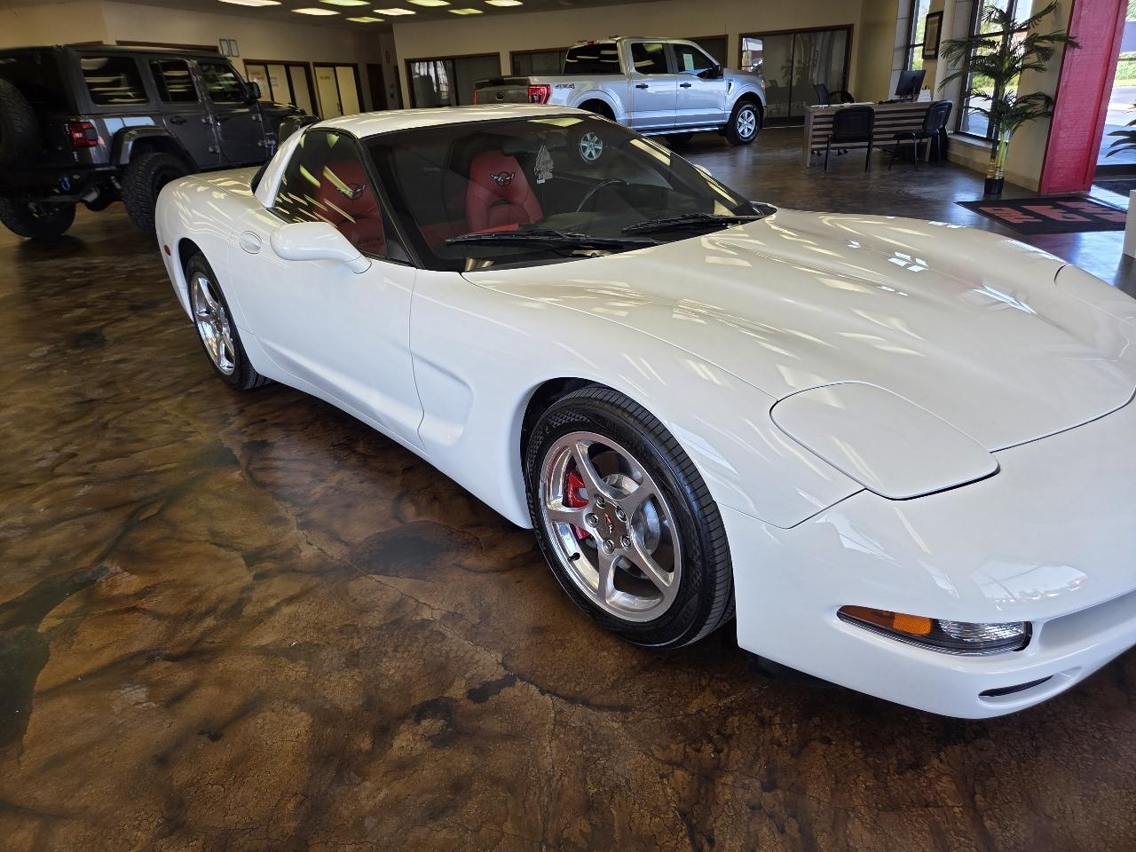 Chevrolet Corvette Coupe 2001