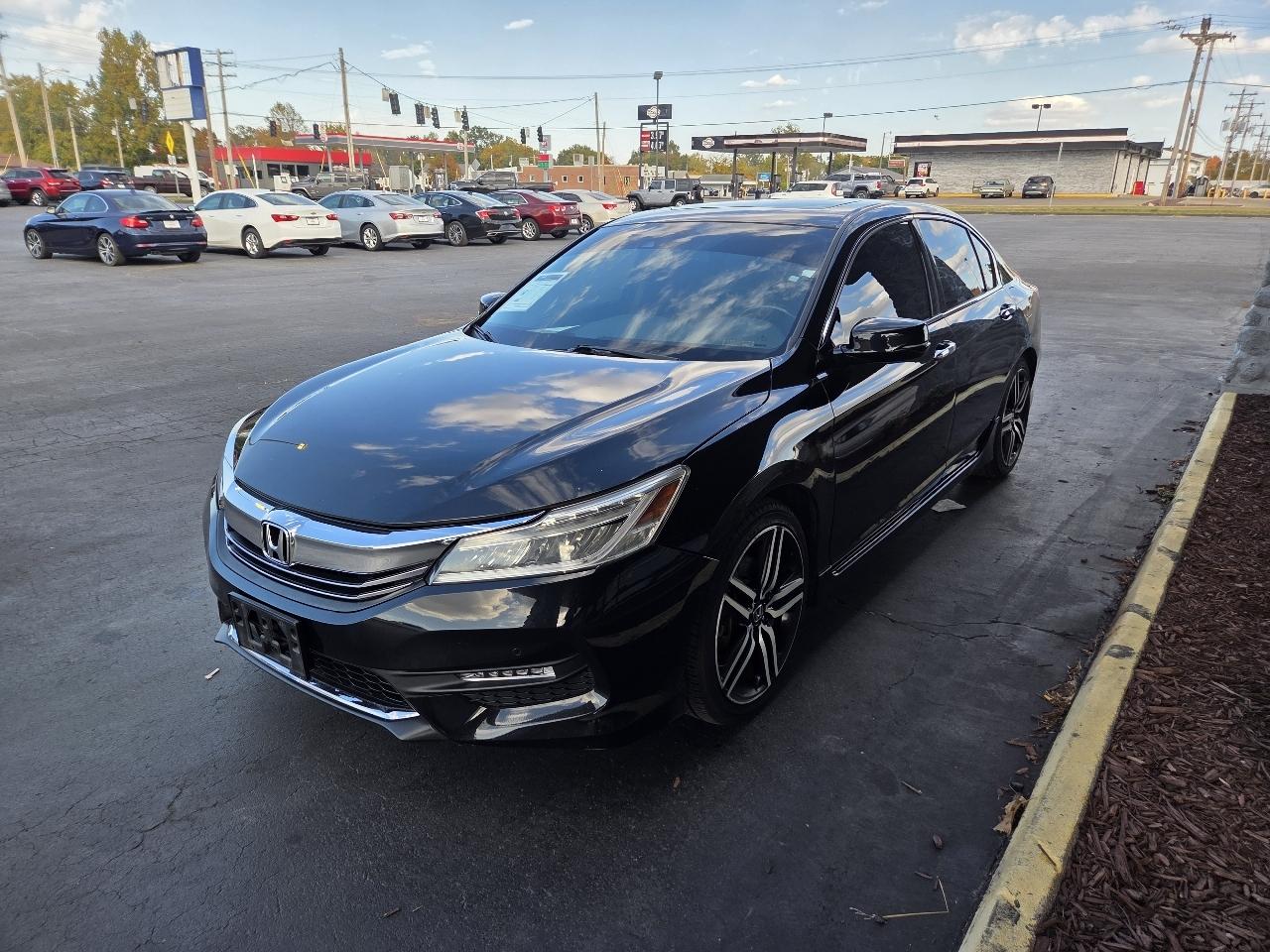 Honda Accord Touring V6 Sedan 6-Spd AT 2016