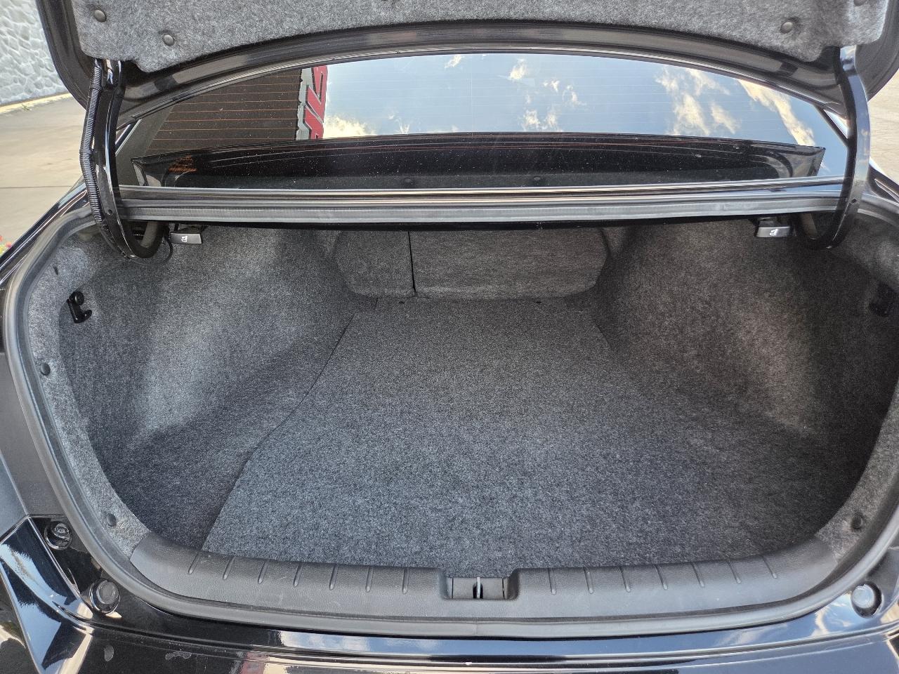 Honda Accord Touring V6 Sedan 6-Spd AT 2016