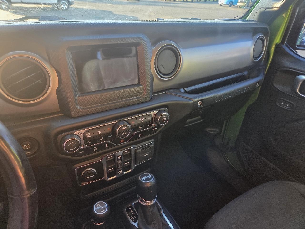 Jeep Wrangler Unlimited Sport 2019