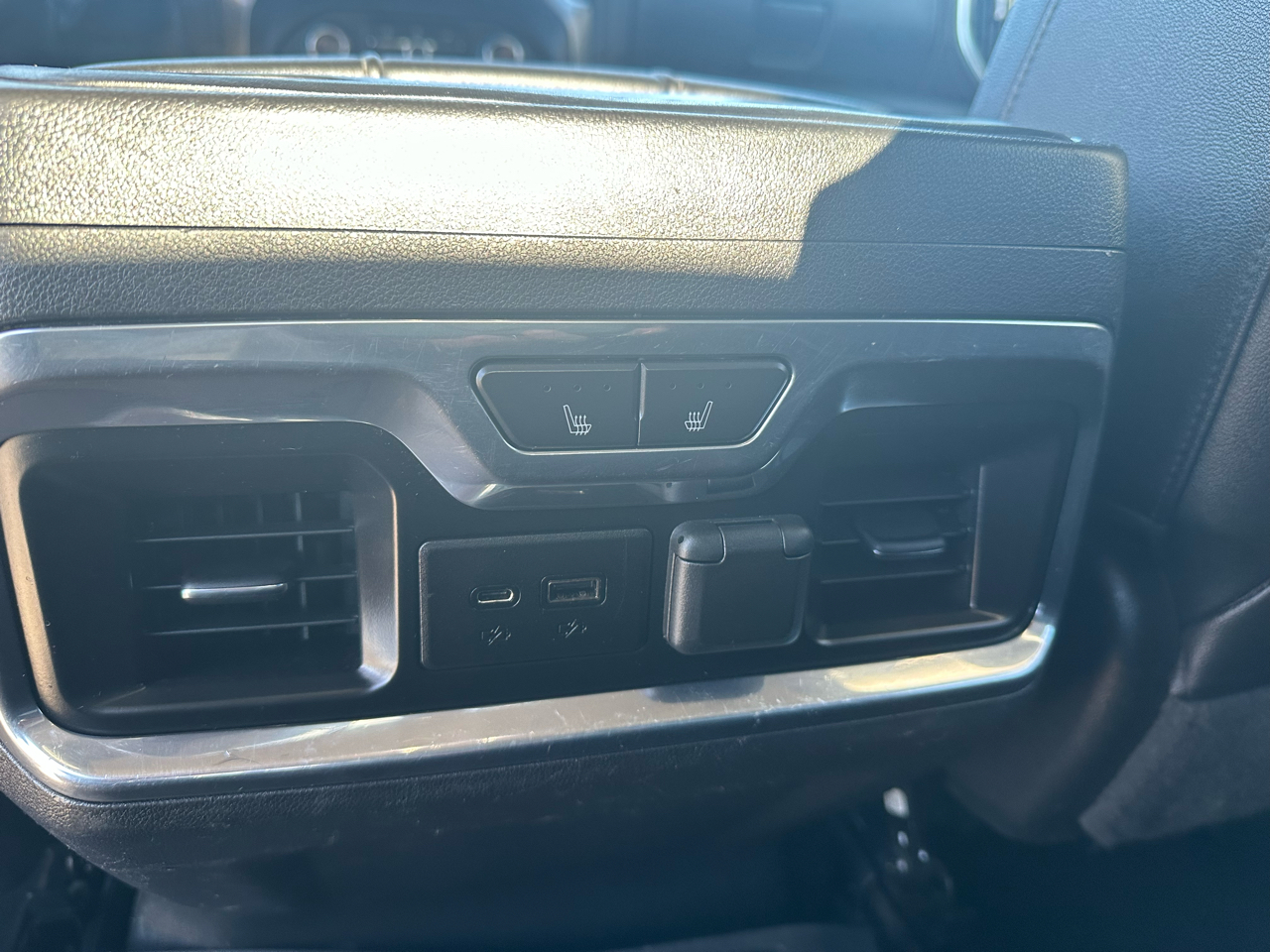 Chevrolet Silverado 1500 4WD Crew Cab 147" LTZ 2019