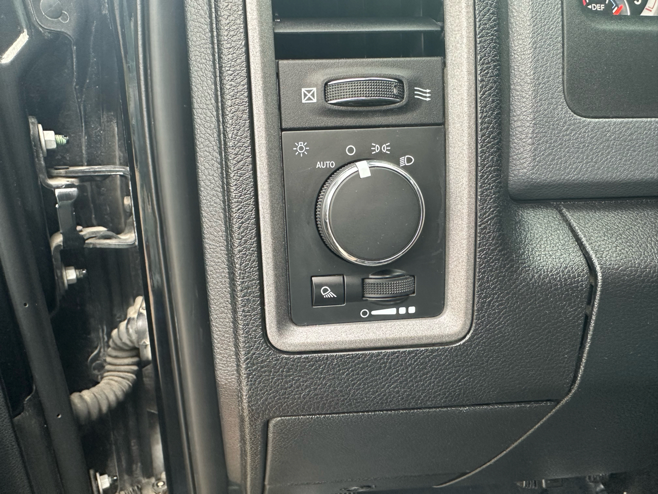 RAM 2500 4WD Crew Cab 149" Tradesman 2014