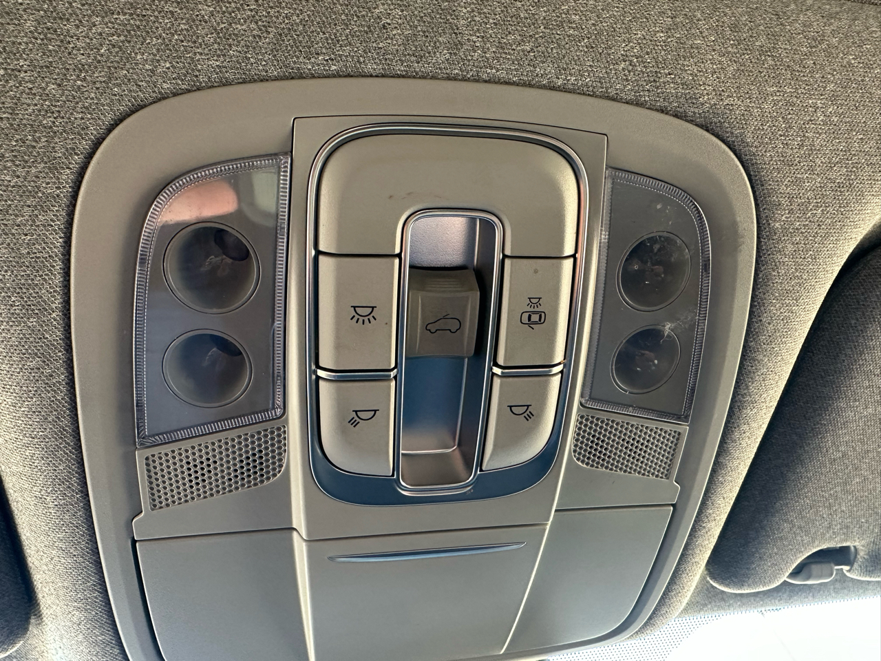 Hyundai Santa Fe Ultimate 2.4L Auto AWD 2019