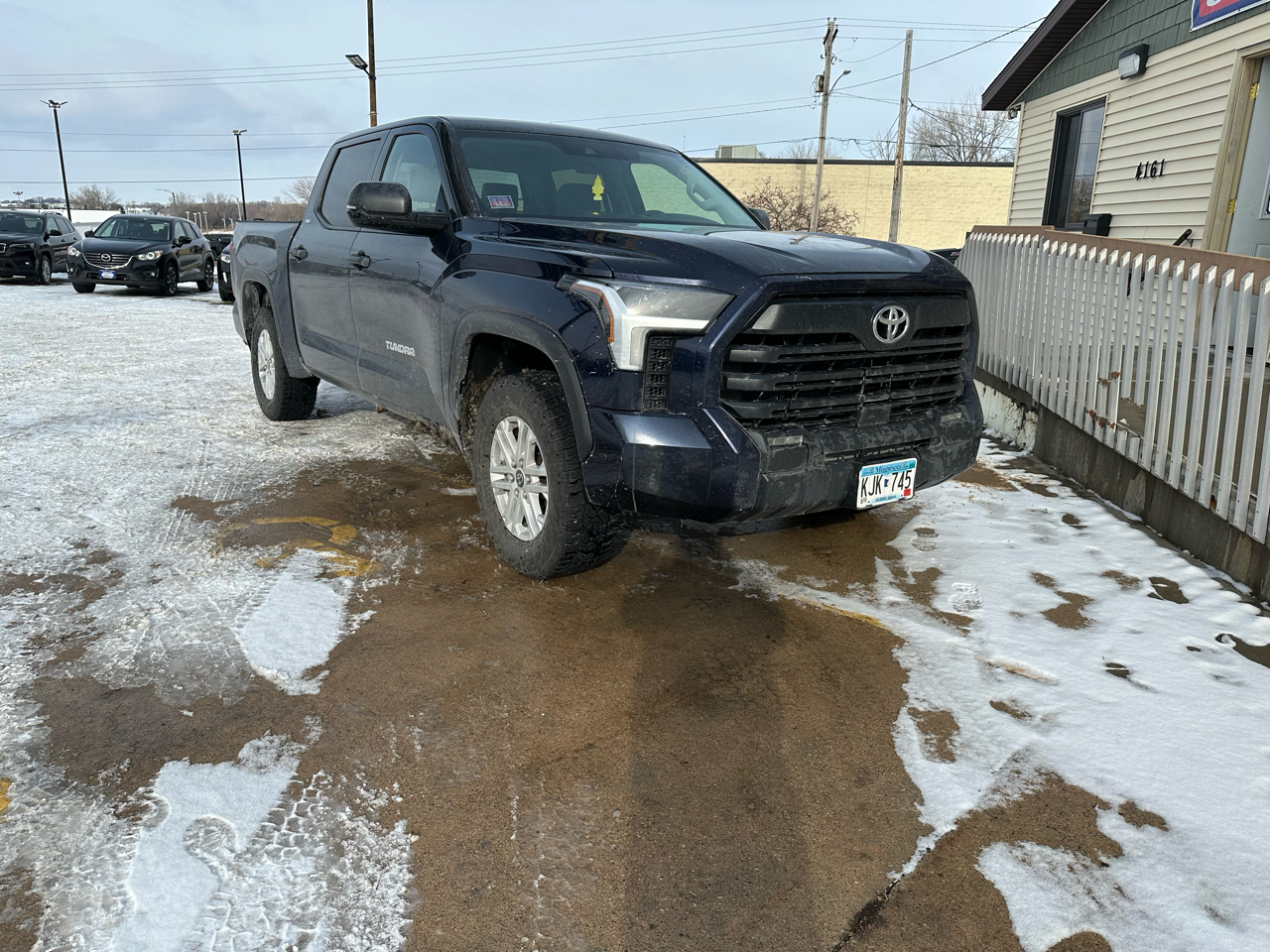 2023 Toyota Tundra SR5's photo
