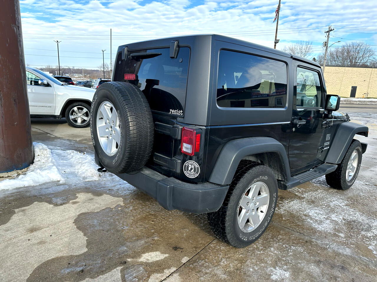 Jeep Wrangler 4WD 2dr Sport 2013