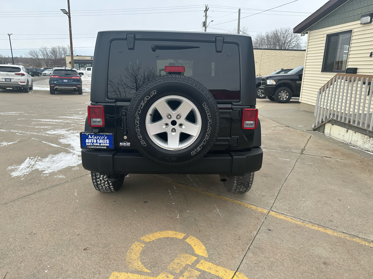 Jeep Wrangler 4WD 2dr Sport 2013