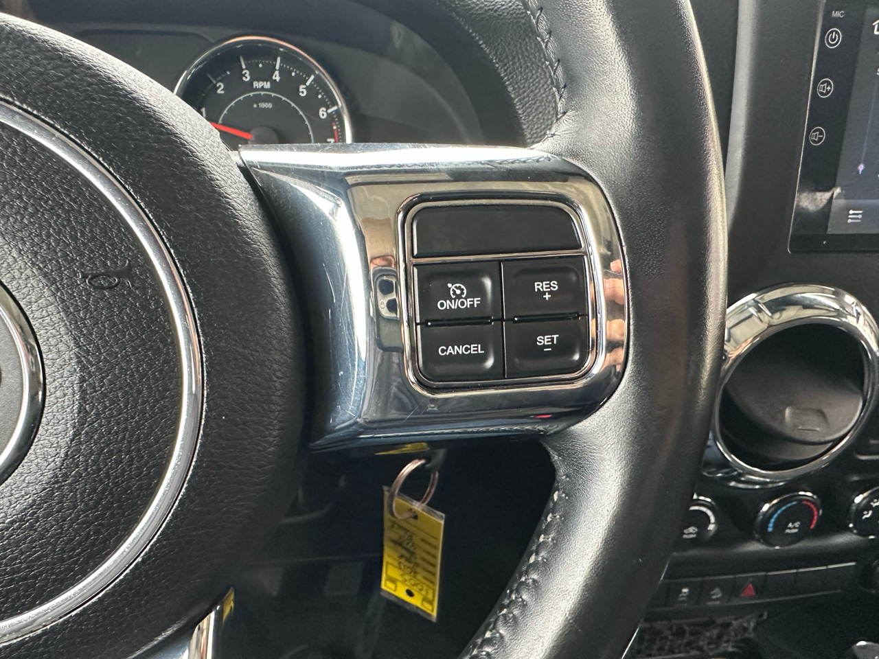 Jeep Wrangler 4WD 2dr Sport 2013