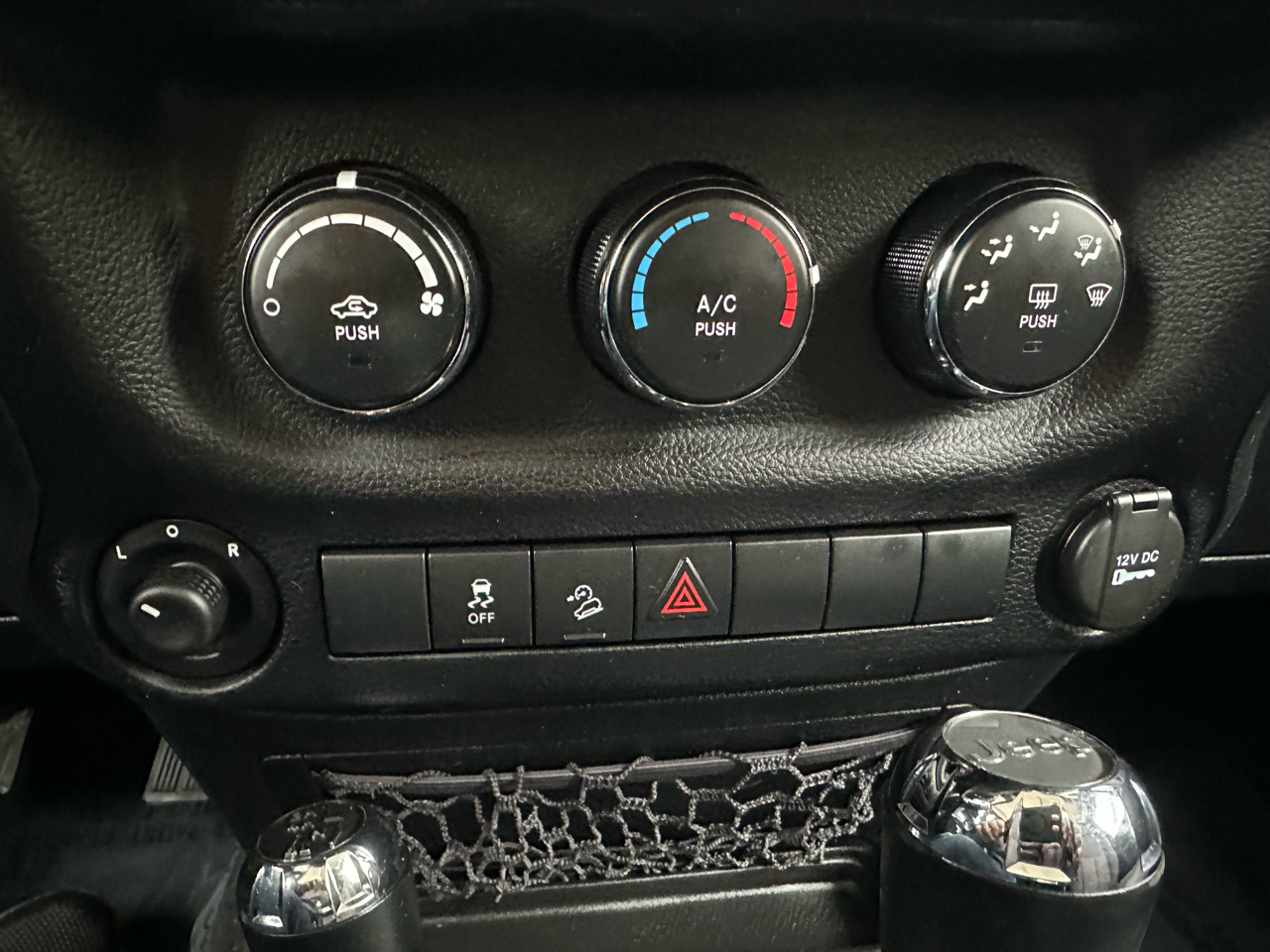 Jeep Wrangler 4WD 2dr Sport 2013