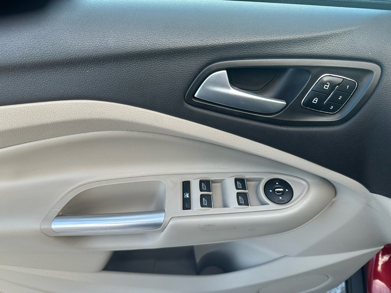 Ford Escape 4WD 4dr SEL 2013