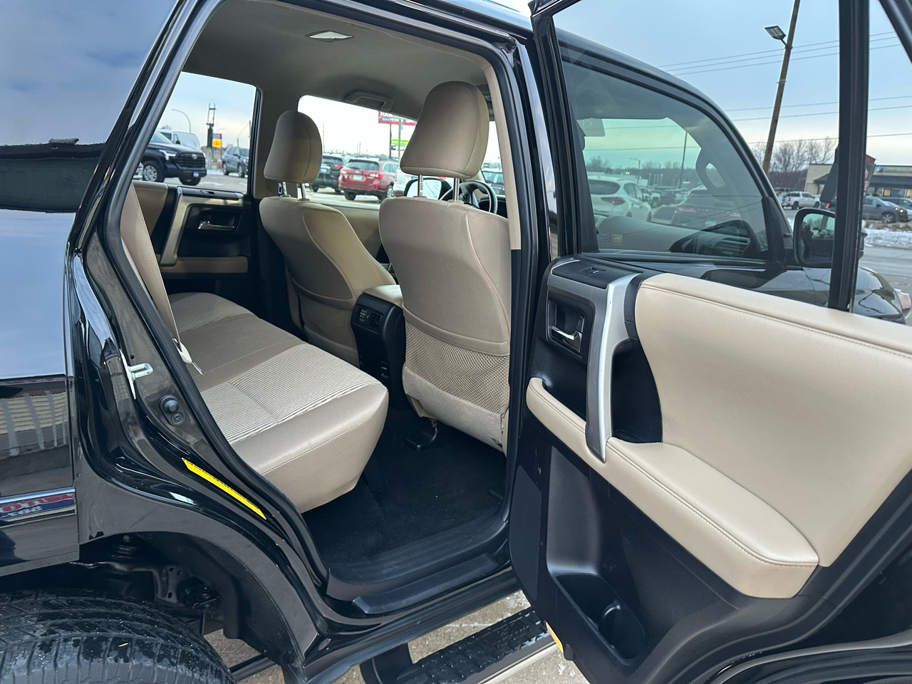 Toyota 4Runner 4WD 4dr V6 Trail Premium (Natl) 2014