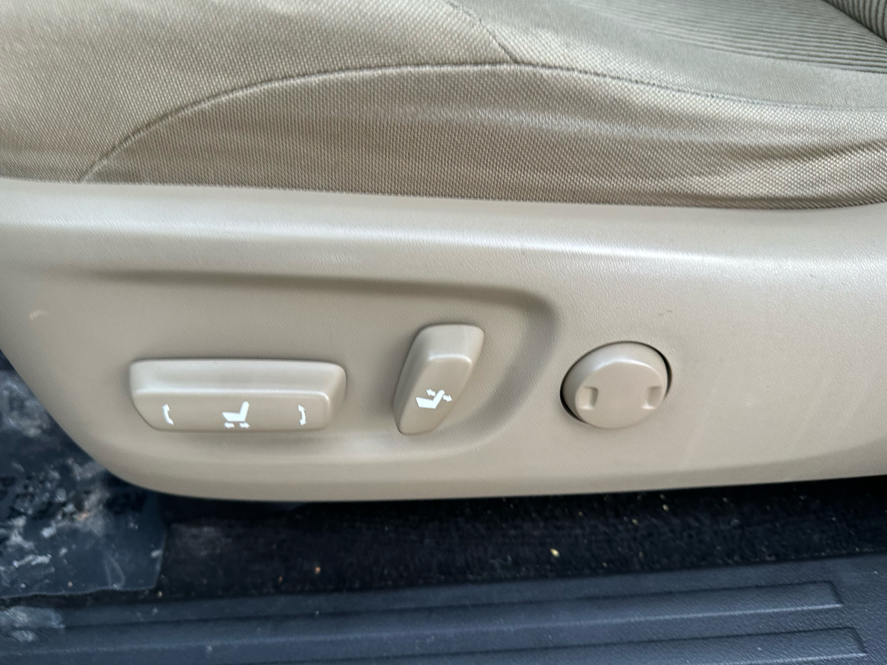 Toyota 4Runner 4WD 4dr V6 Trail Premium (Natl) 2014