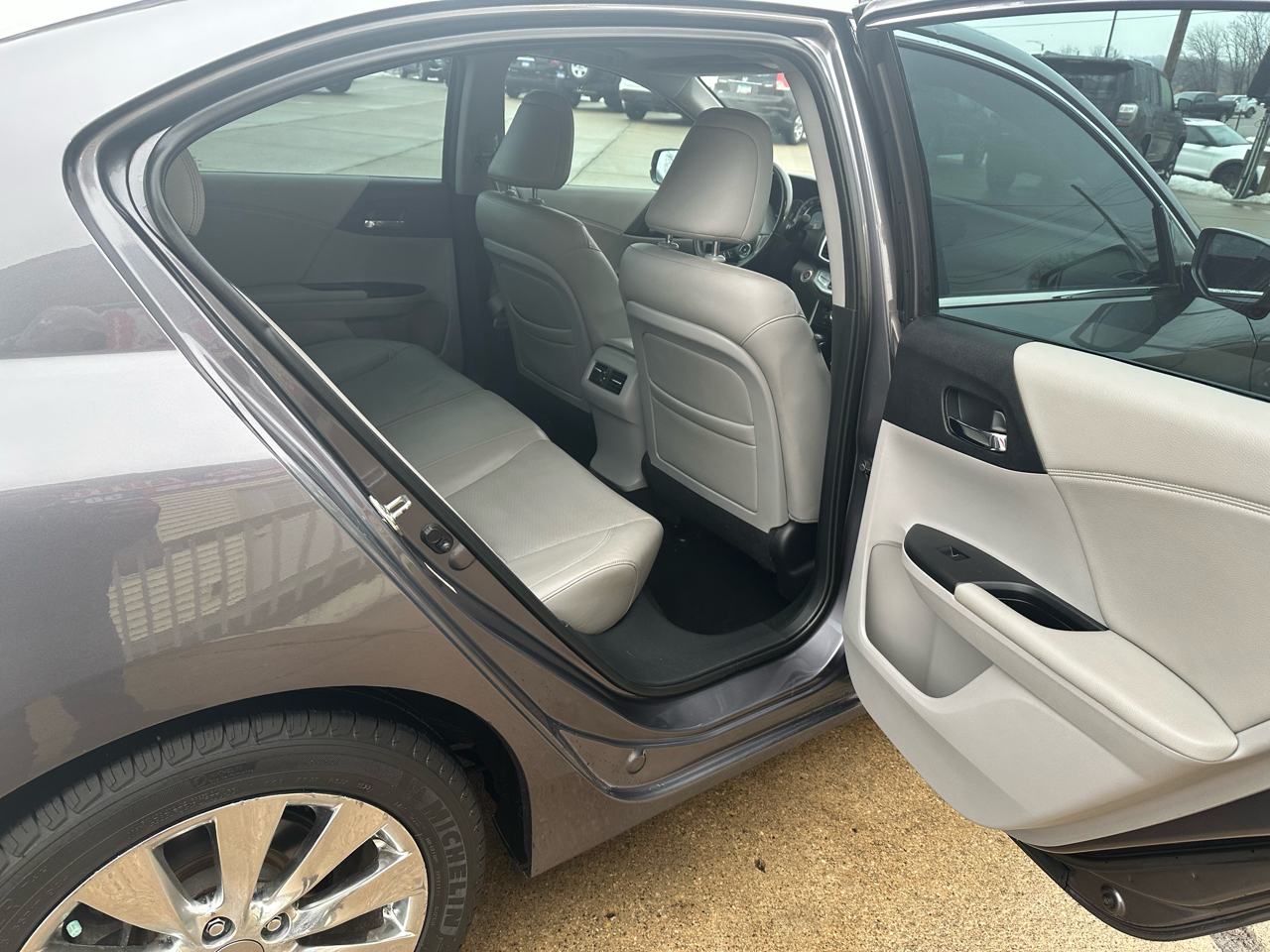 Honda Accord Sedan 4dr V6 Auto Touring 2014