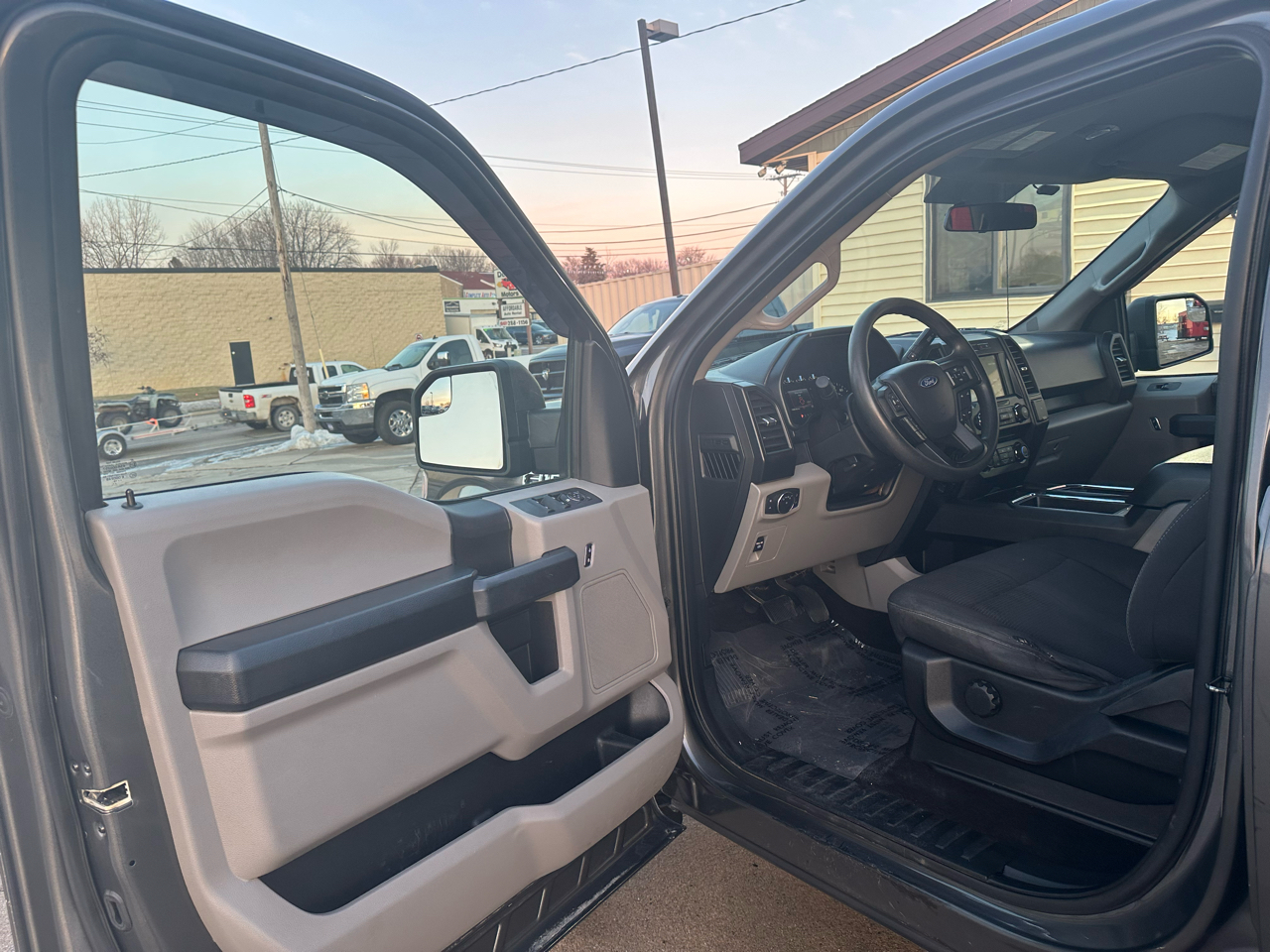 Ford F-150 King Ranch 4WD SuperCrew 5.5' Box 2018