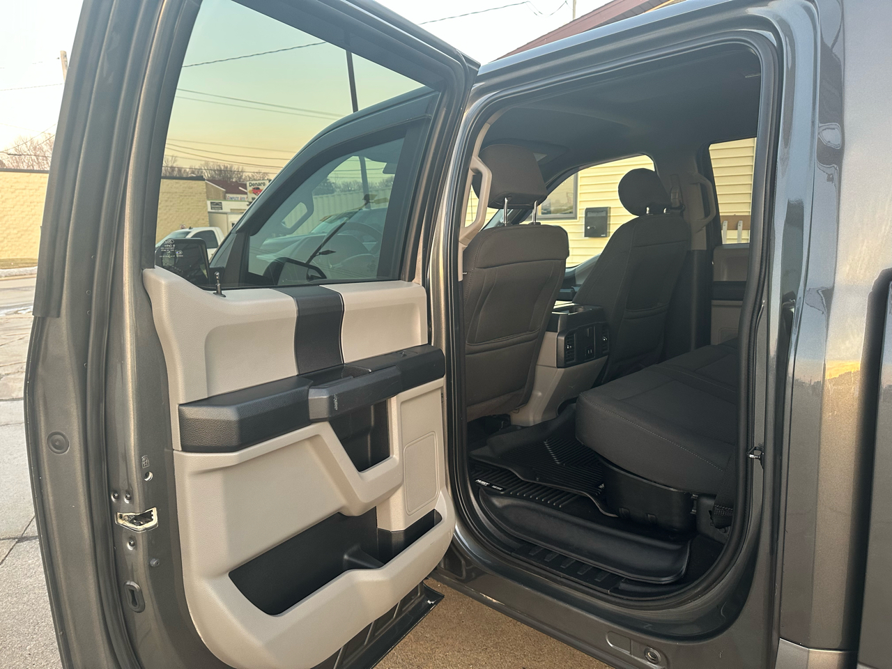 Ford F-150 King Ranch 4WD SuperCrew 5.5' Box 2018