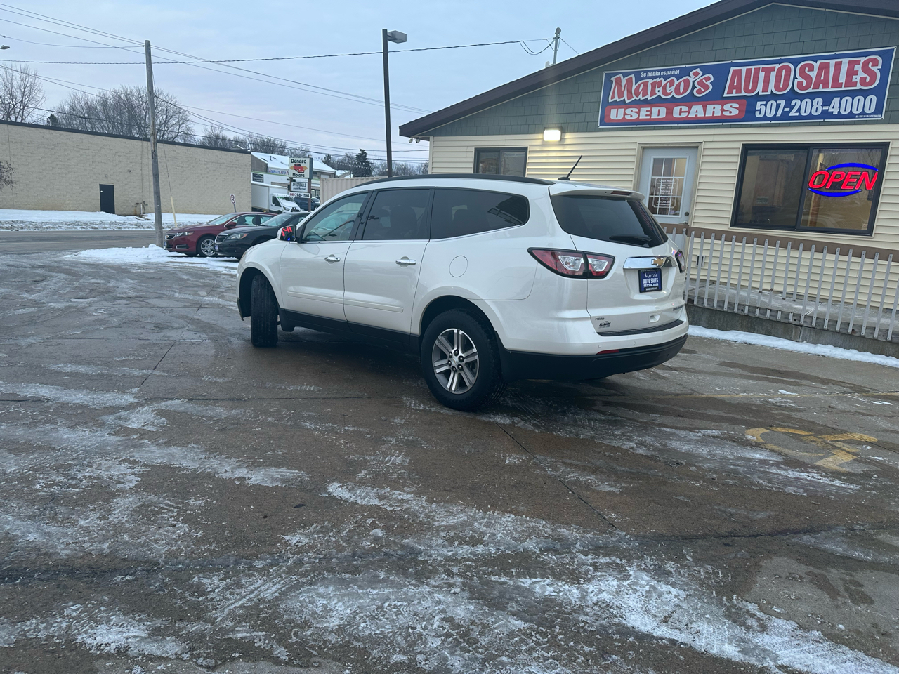 Chevrolet Traverse AWD 4dr LT w/1LT 2015