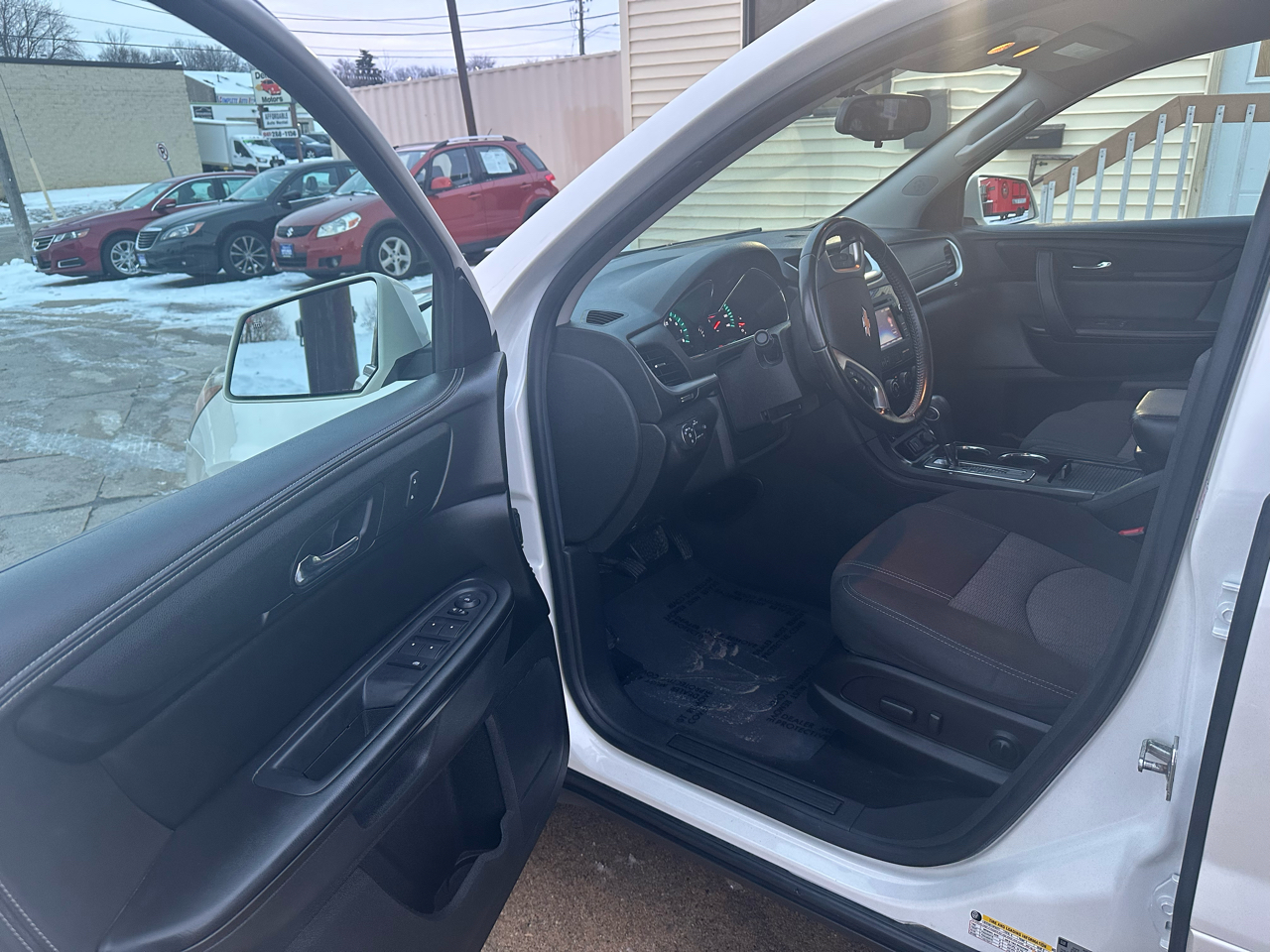 Chevrolet Traverse AWD 4dr LT w/1LT 2015