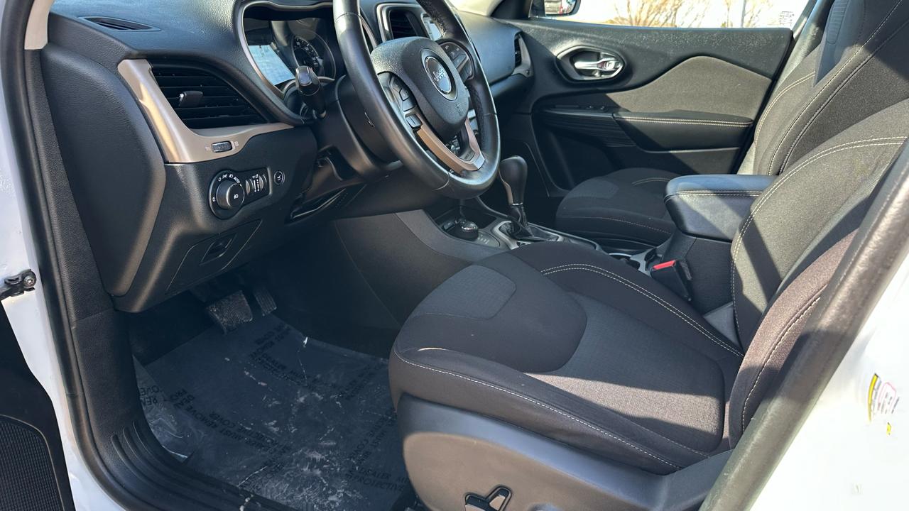 Jeep Cherokee 4WD 4dr Altitude *Ltd Avail* 2016