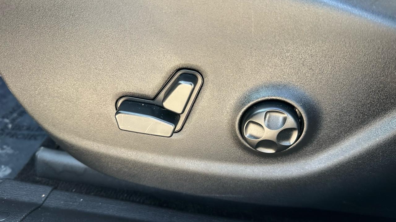 Jeep Cherokee 4WD 4dr Altitude *Ltd Avail* 2016